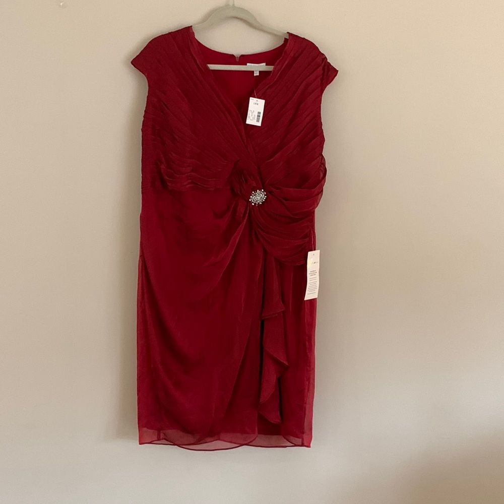 Fashion Bug Red Midi Dress with Decorative Brooch